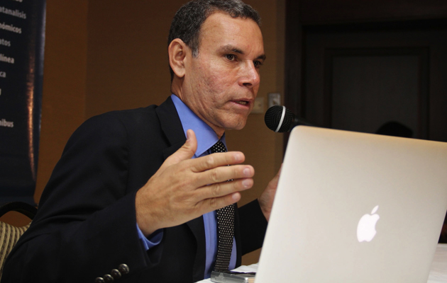 Luis Vicente León: “La oposición está desmembrada, desarticulada y sin liderazgo” Luisvi10