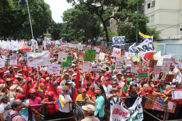 Marcha en apoyo a los CLAP Marcha en apoyo a los CLAP