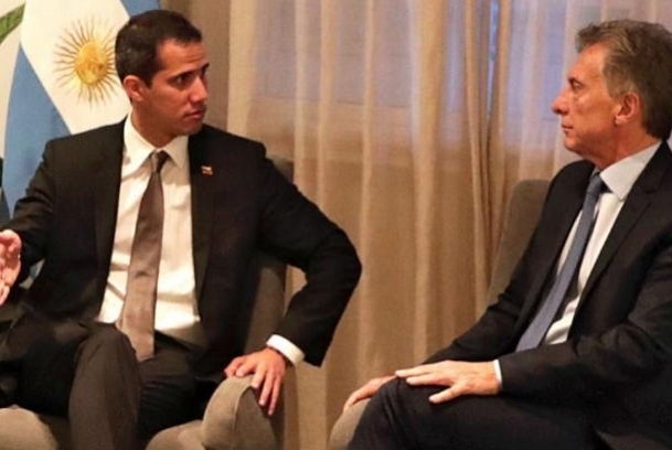 Juan Guaidó y Mauricio Macri