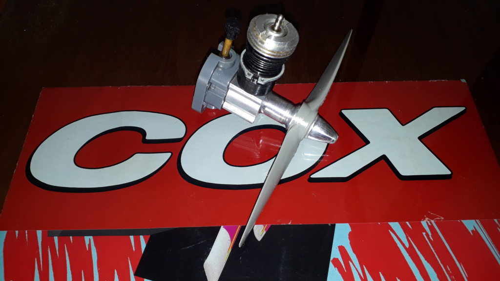 Cox engine .049 r/c & COX FUN MODEL 20200933