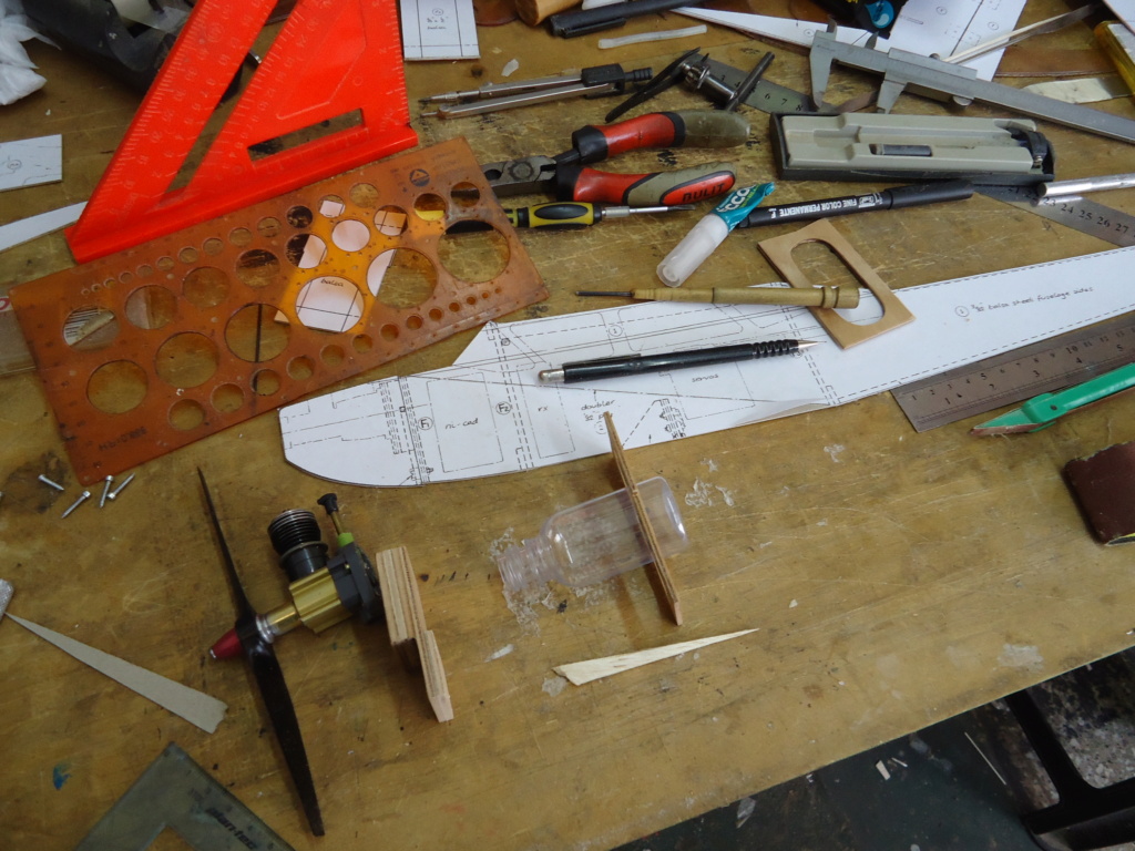 New r / c model airplane project for Cox! Dsc05011