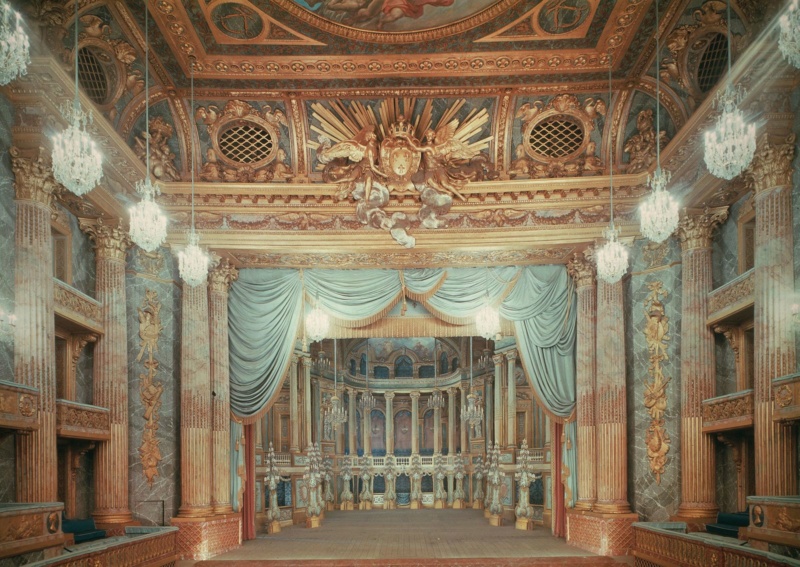 le petit théâtre de Marie-Antoinette à Trianon - Page 18 3af40210