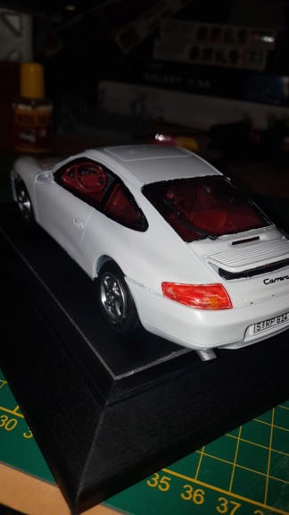 * 1/24                Porshe 911 carrera              REVELL - Page 2 20200134