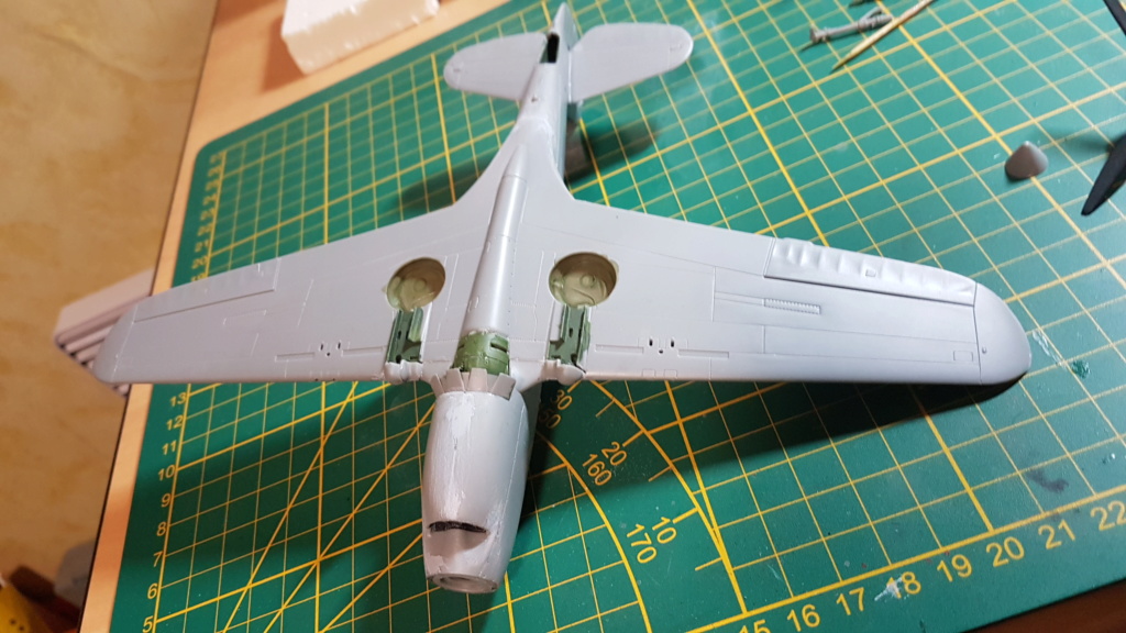 1/48 Curtiss tomahawk  AIRFIX 20200426