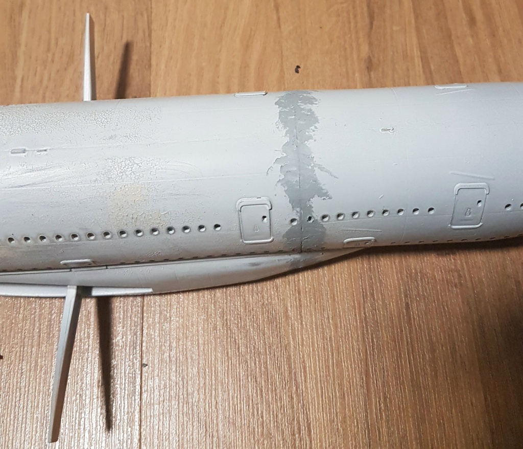 Airbus A380 Heller 1/125 - Page 4 20211133