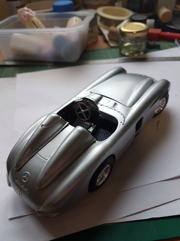 *1/24        Mercedes 300 SLR mille miglia    REVELL - Page 5 20211140