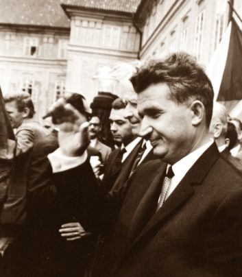 Červený Poplach : Une confrontation OTAN-soviétique en Tchécoslovaquie (1968) Ceause10