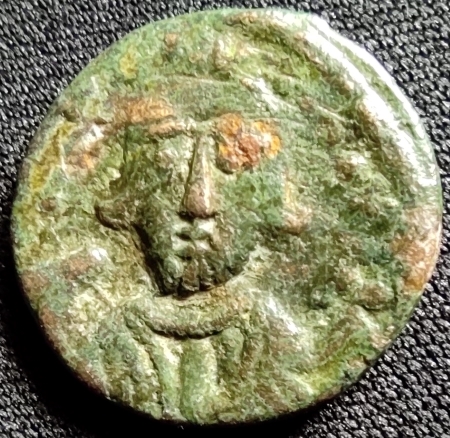 20 nummi de Constans II émis à Carthage, incertitude sur le type précis... Consta15
