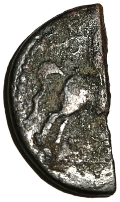 Pièce antique en bronze ( peut être Ibérique ) Img_2052