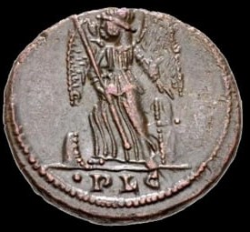Identification d'une monnaie romaine du IV° siècle ?  Ric_2410