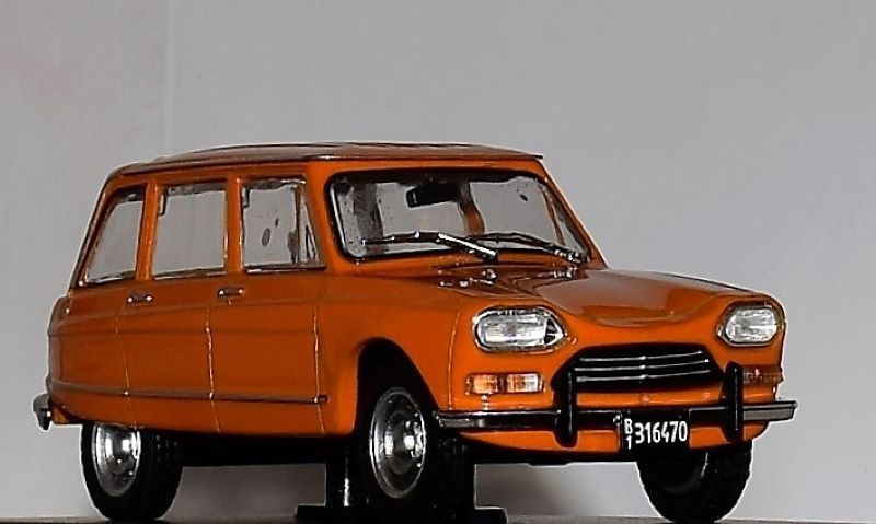 Les miniatures Citroën et les Éditorial Salvat  Dsc_1441