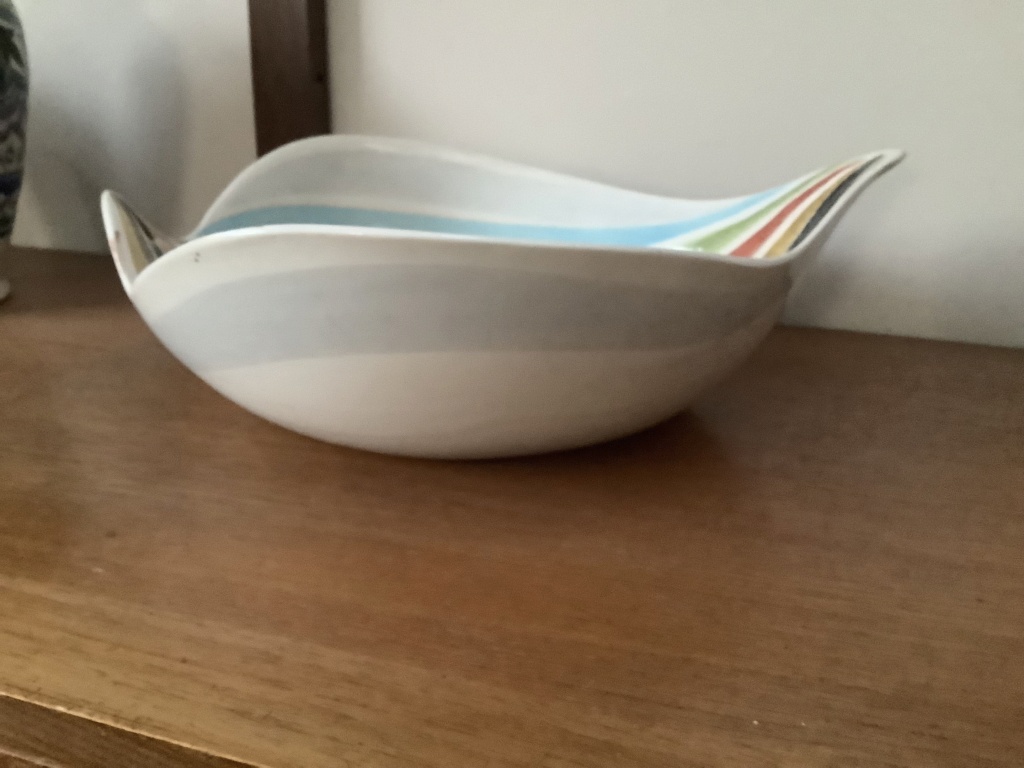 Italian leaf shaped bowl with stripes -  Alessio Tasca  Img_4920