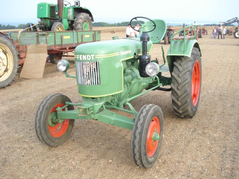 Moisson et vieux tracteurs en Meuse (55) 8-9 aout 2009 Dsc04818