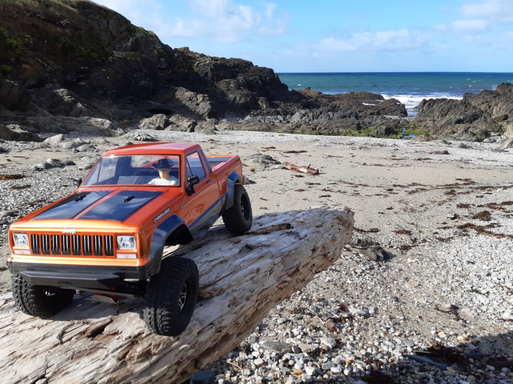 Nouveau jouet : Jeep Comanche SCX10.2 20200810