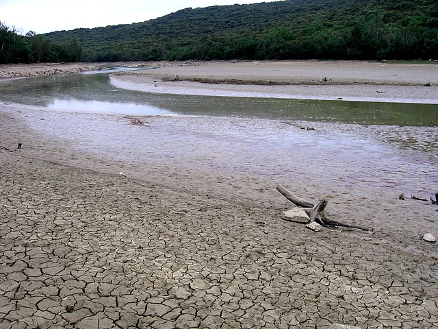 vidange du barrage de la rouvière Img_0513