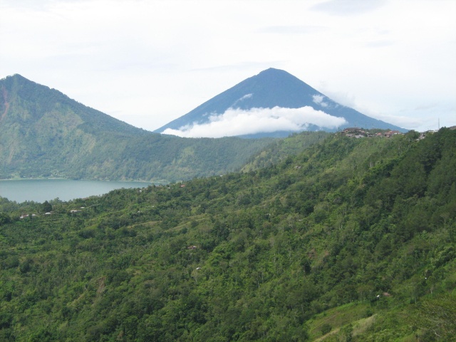 Les volcans d'Indonésie (une petite partie) Img_4111