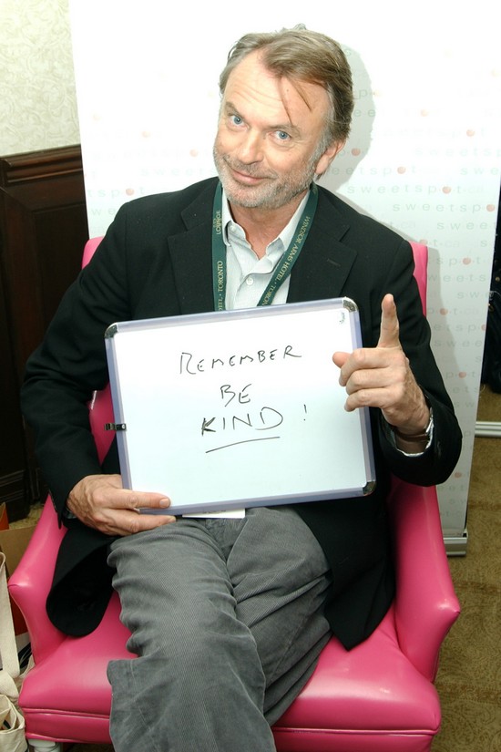 Sam Neill Sans_t86