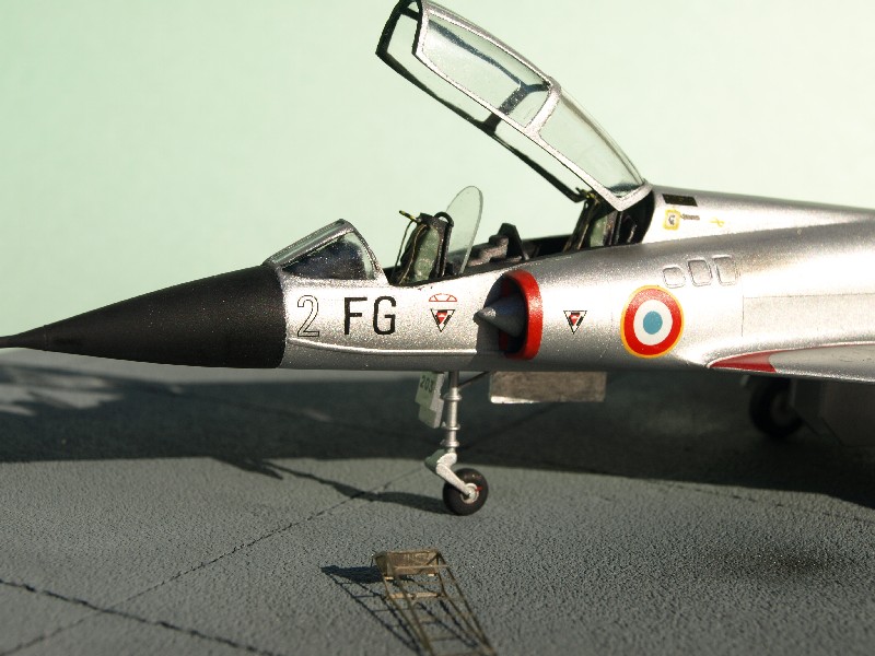 Mirage IIIB "2-FG" - n°203 [Matchbox] 1/72 P1015113