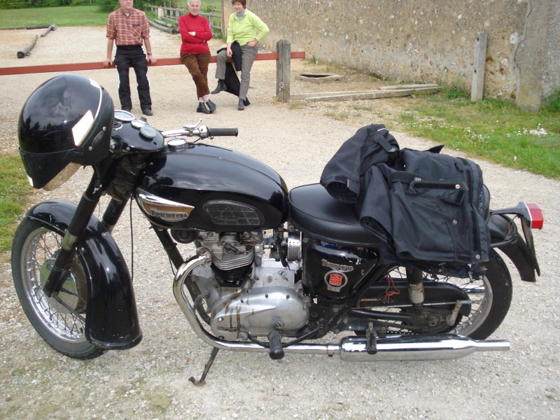 Grand Rassemblement de motos à Crécy-Couvé le 21 mai Dsc00115