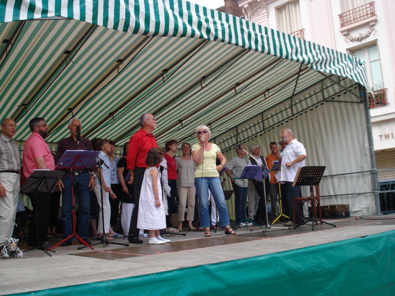 Les TROUBADOURS MODERNES, ça fait 40 ans!!! Dsc00675