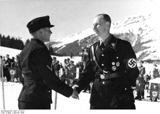 Heydrich - Heydrich et la "Solution Finale" - Part I Heydri11