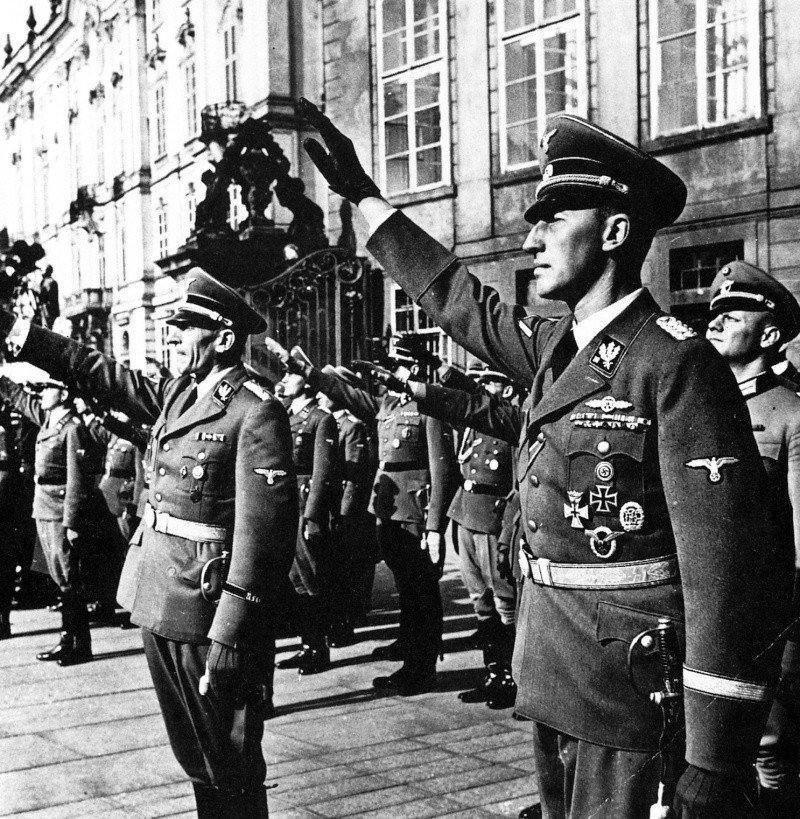 Reichsprotektor : Nomination de Reinhard Heydrich à Prague Rhnomi10