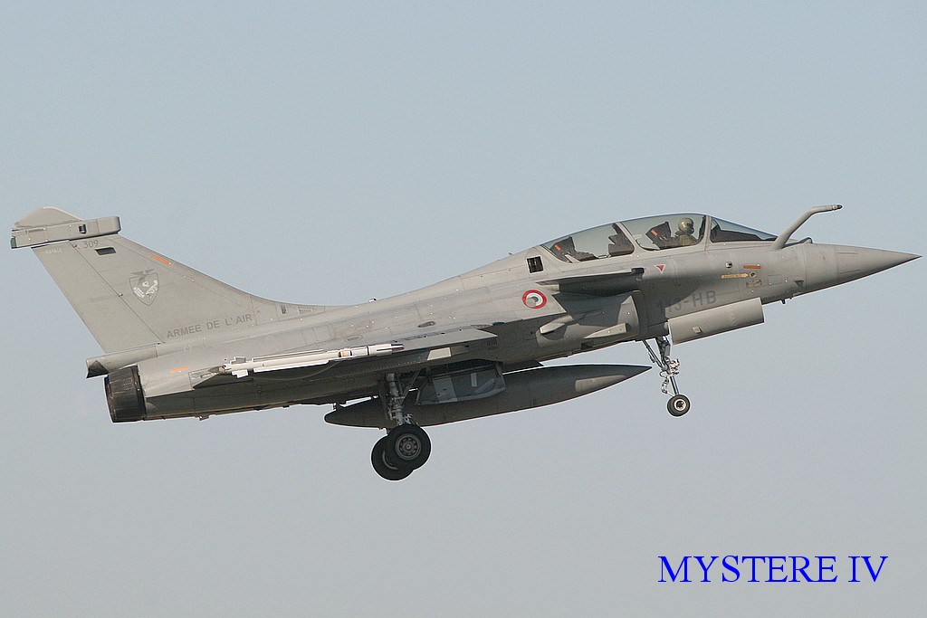 RAFALE AIR - Page 10 17-08-11