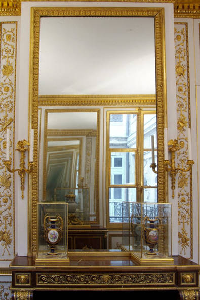 Restauration du cabinet de la garde-robe de Louis XVI 0759d910
