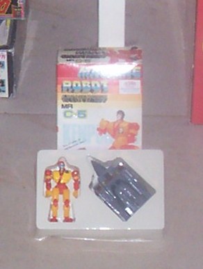 Scambio questi robot con altri toys Karate10