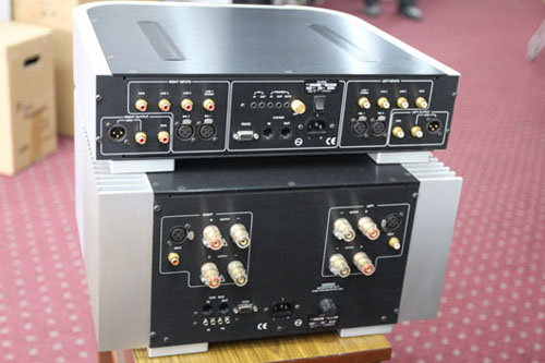 Classé Audio Delta CP-500 preamp & CA-2200 power amp (CANCELLED) Classe11