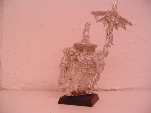 W: Mordheim witch/crone Dsc00935