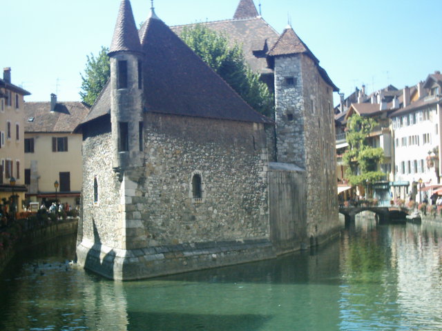 cacahuete a annecy Imag0035