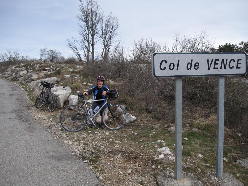 Vélos du côté de Vence et Luberon Col_ve10