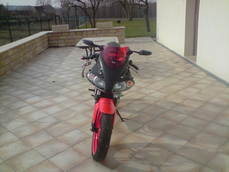 xpower black and red Moto_s10