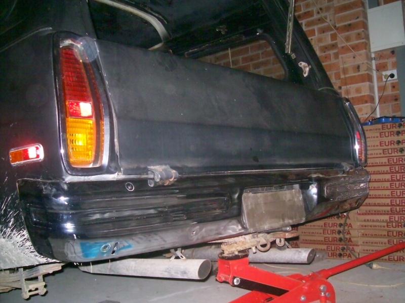 van rear bumper 100_0710