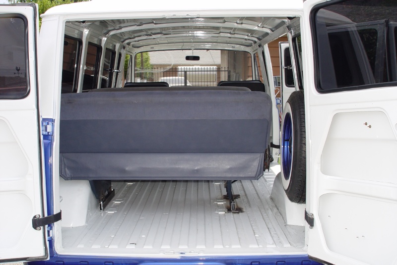 Seat Installation 63 Falcon Bus Dsc03712