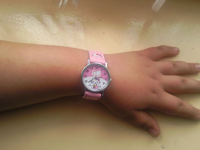 Concours montre hello kitty du 31 juillet Montre11