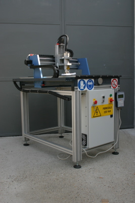 Compagno di "pantografo" CNC autocostruito. Pantog11