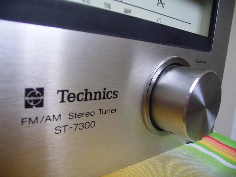 Technics ST-7300 tuner (Used) SOLD Rimg0710