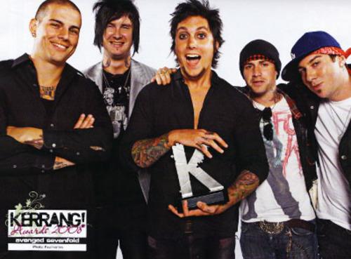 Post Your Favourite A7X Pictures Here! - Page 2 Avenge12