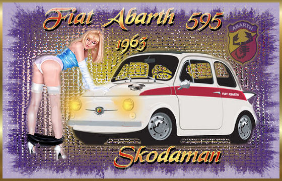 Pin up et voiture ancienne Dyn00510