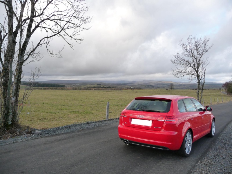 [Photo-reportage] Audi A3 facelift 2.0 TDI 140 Sline rouge brillant P1030524