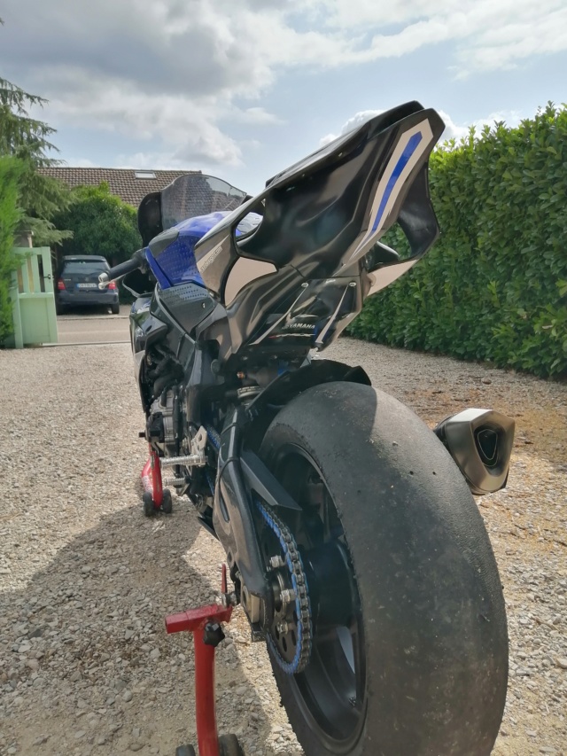 Yamaha R1 2015 6055km 12000 euros Img_2017