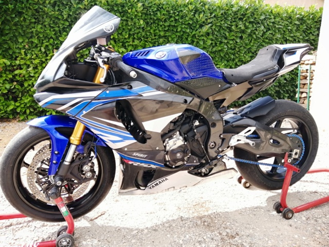 Yamaha R1 2015 6055km 12000 euros Img_2019