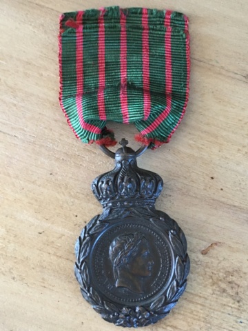 Ruban médaille Sainte Hélène Img_2510