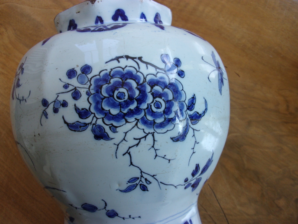 vase  en faience de DELFT XVIII 100_0115