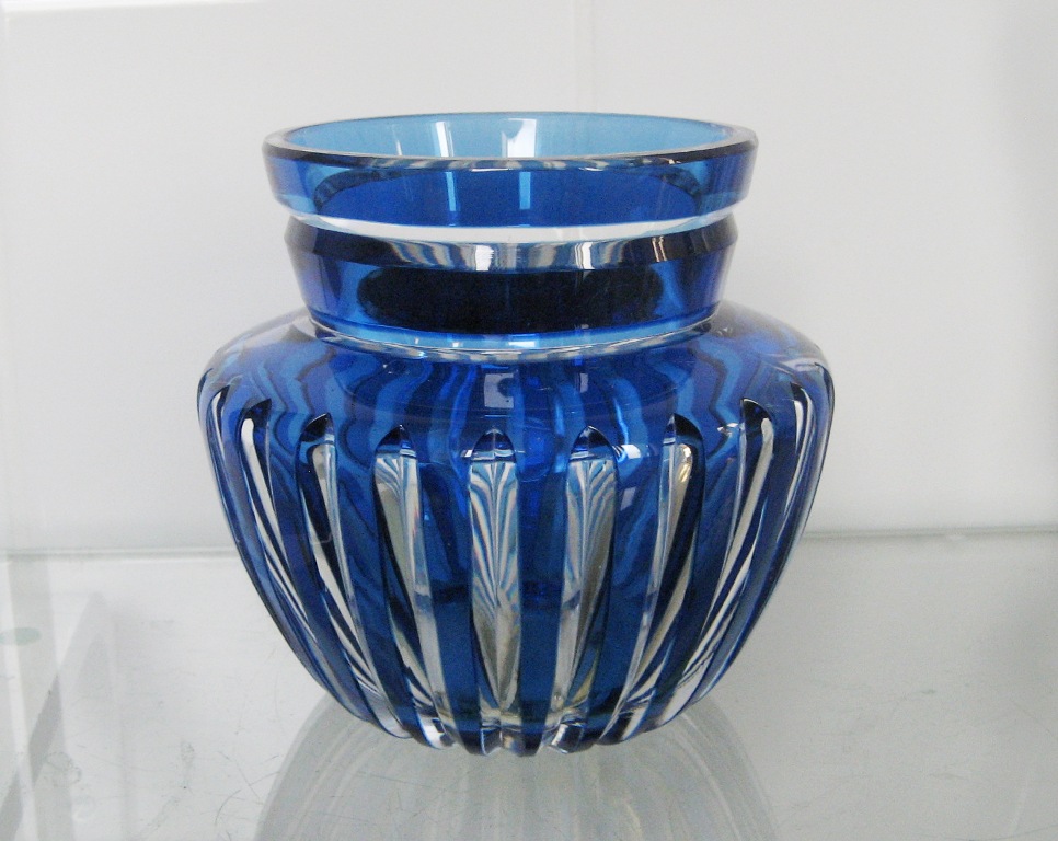 vase en cristal  overlay bleu VSL Chimère ( modifié ?) Caraf178