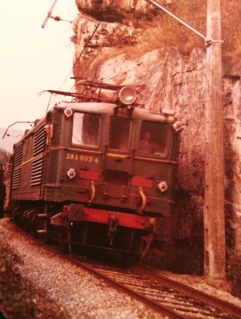 Locomotores sèrie 1000 de RENFE 2638df10