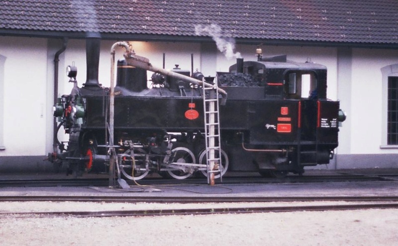 Les locomotores del tren de Sant Feliu i les seves cosines austríaques  Aa10