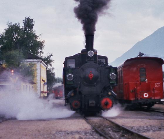 Les locomotores del tren de Sant Feliu i les seves cosines austríaques  Aa_110